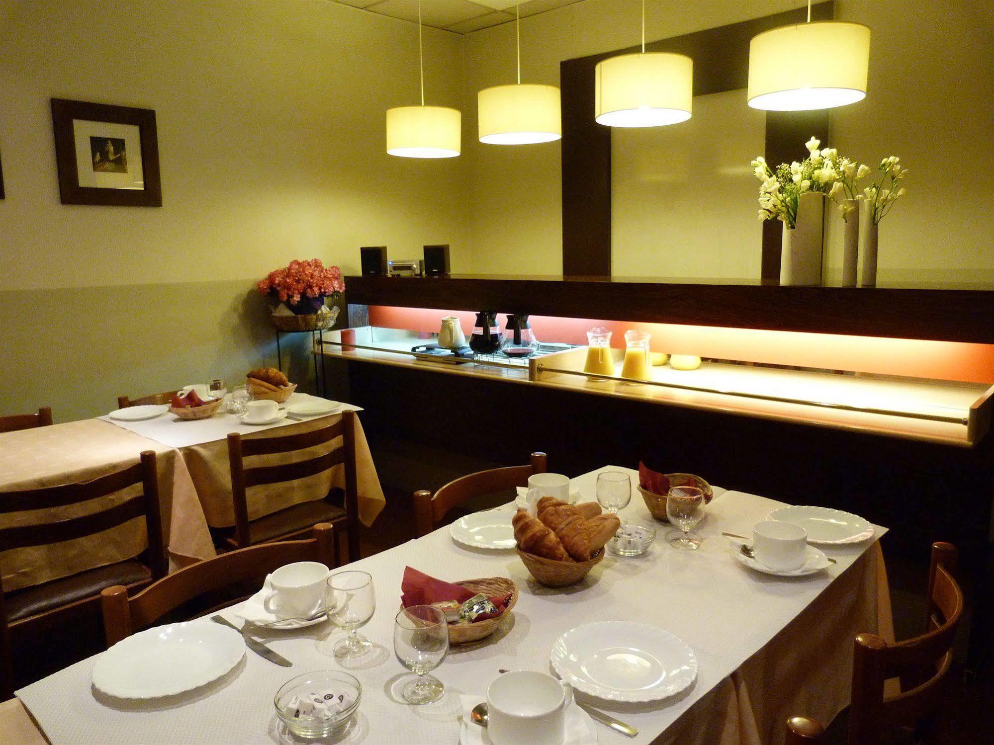 Hotel Annexe Ницца Экстерьер фото